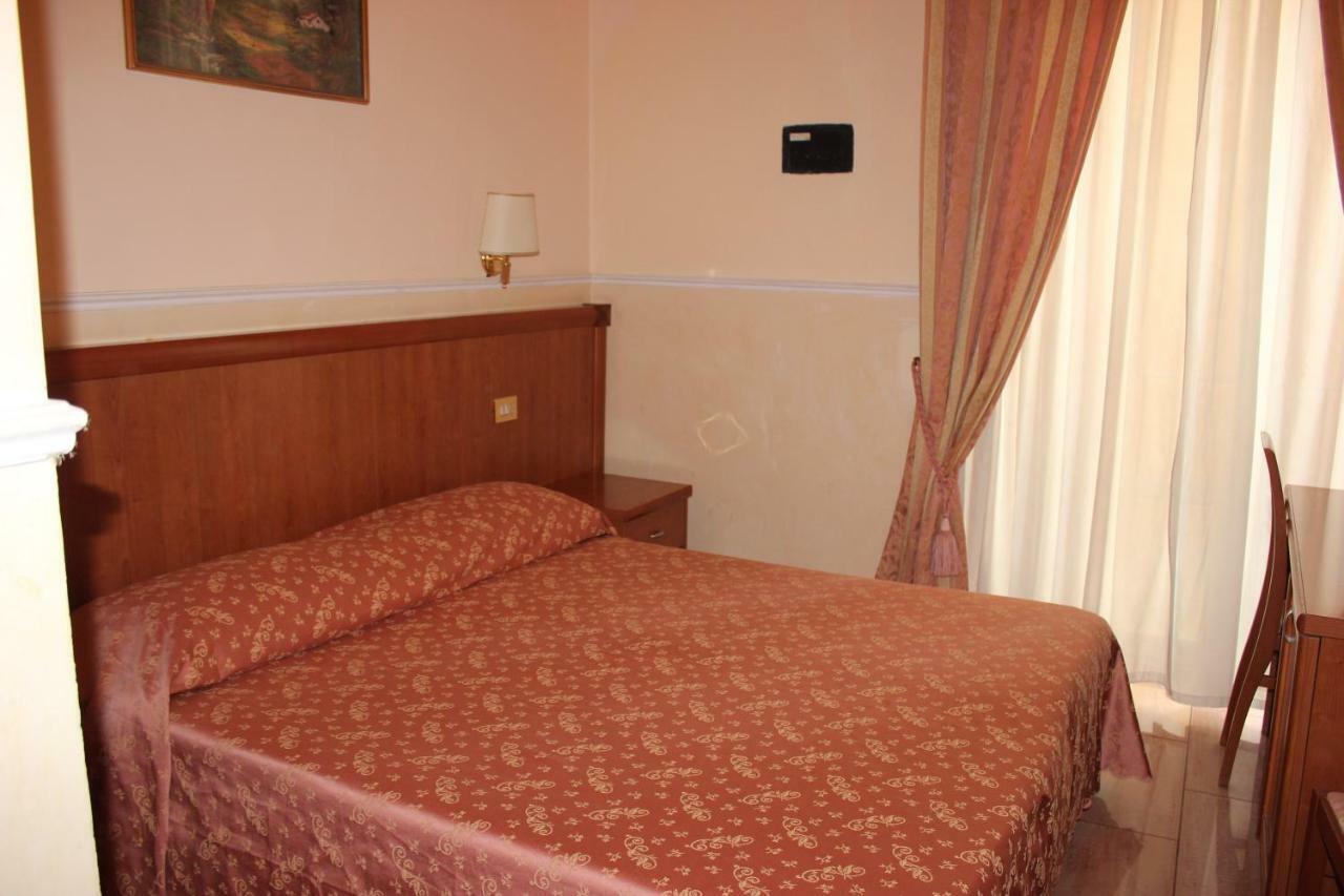 Alex City Inn III 罗马 外观 照片