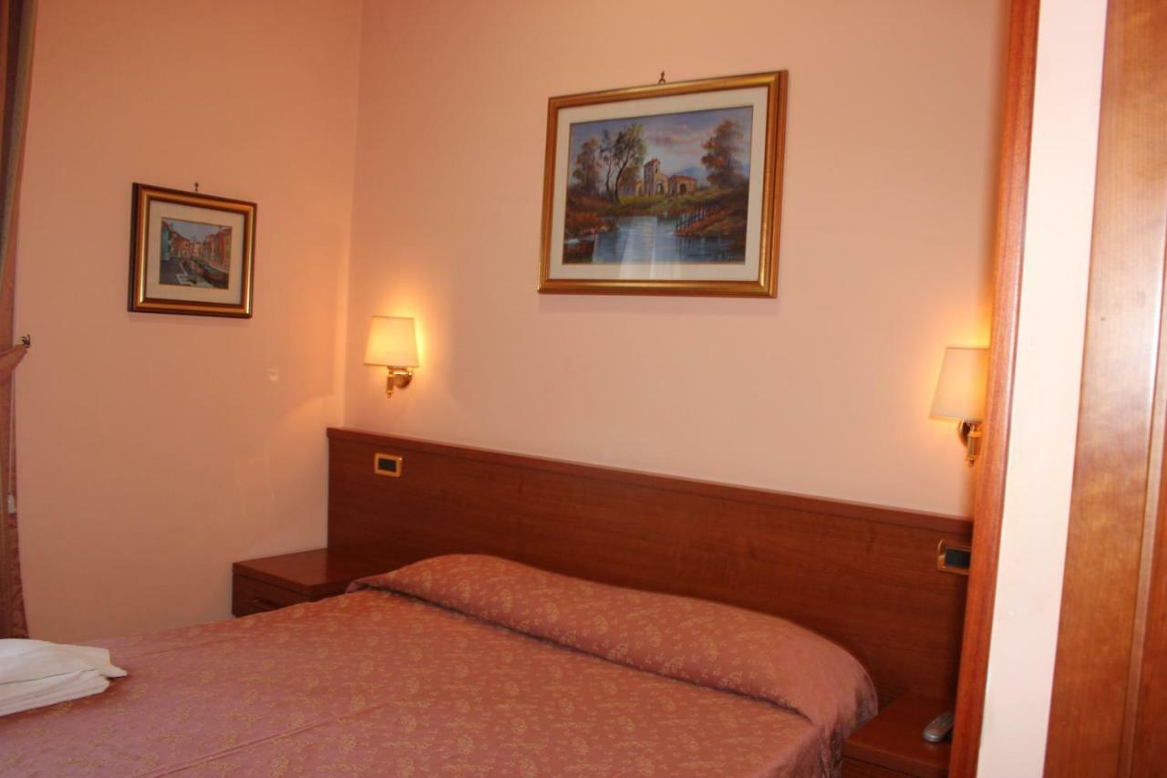 Alex City Inn III 罗马 外观 照片
